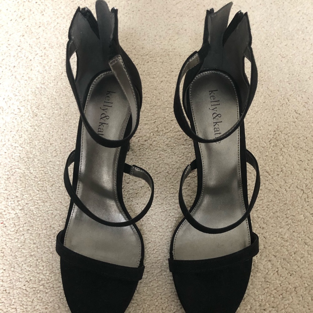 Black Strappy Heel